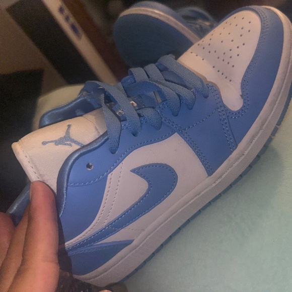 Jordan 1 Low UNC 2020 7W - Picture 1 of 5